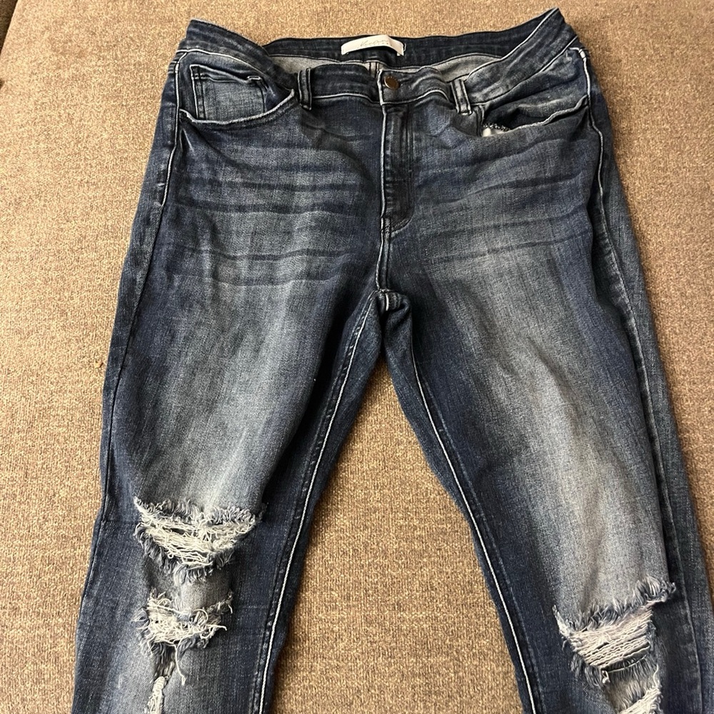 Distressed Blue Jeans for Women kancan